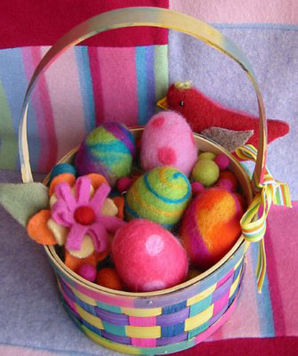 Friends and Families Fun Workshop - Felt Eggs