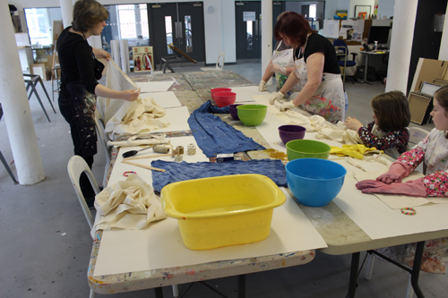 Friends and Families Fun Workshop - Tie-dye