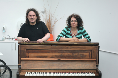 Presentation by Consuelo Servan and Jonathan McKinstry at art in the gart