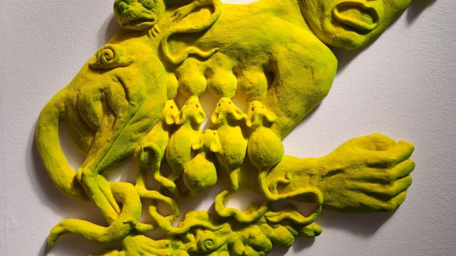 GSA24 yellow sculpture